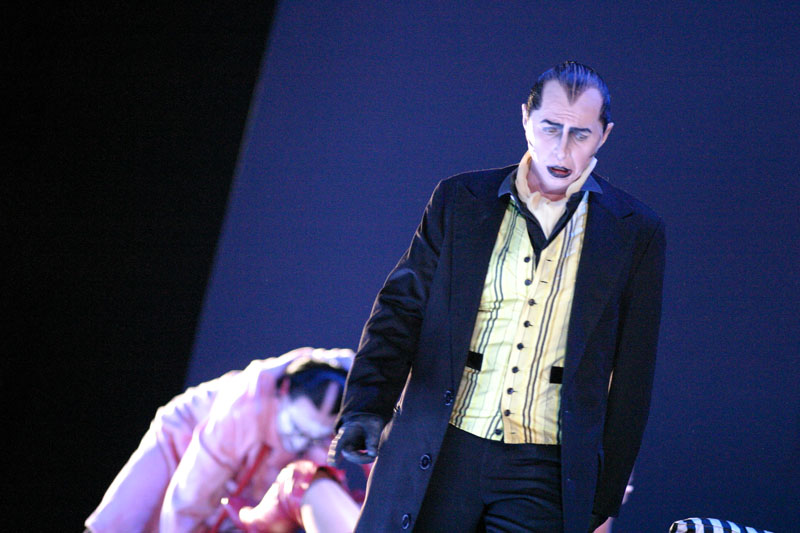 IV Akt, Dapertutto: Konstantin Gorny