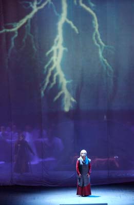 Mirella Freni (Giovanna d'Arco), Teatro Regio Torino - Stagione 2001-2002   