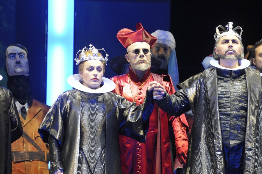 konstantin_gorny_don_carlo_karlsruhe_2009-08.JPG