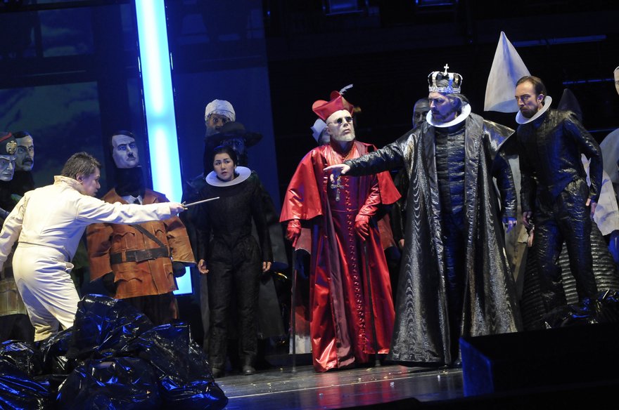konstantin_gorny_don_carlo_karlsruhe_2009-17.JPG