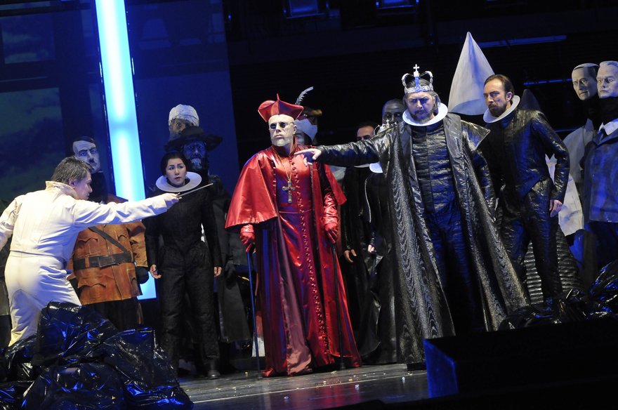 konstantin_gorny_don_carlo_karlsruhe_2009-18.JPG