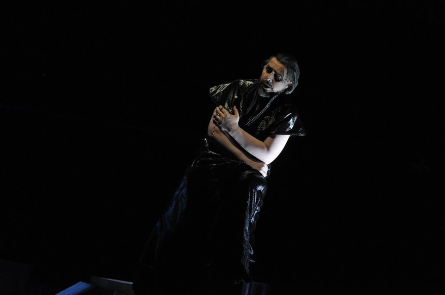 konstantin_gorny_don_carlo_karlsruhe_2009-23.JPG