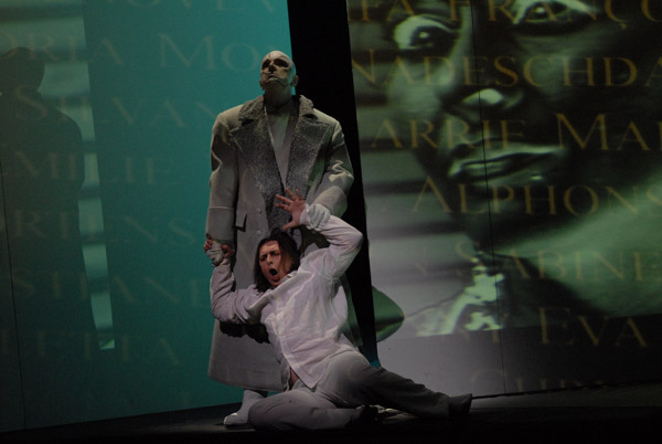 Don_Giovanni_ Karlsruhe_2007-_096.jpg