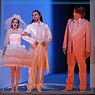 DON GIOVANNI Adesso fate core. ZERLINA e MASETTO Si, si, facciamo core,