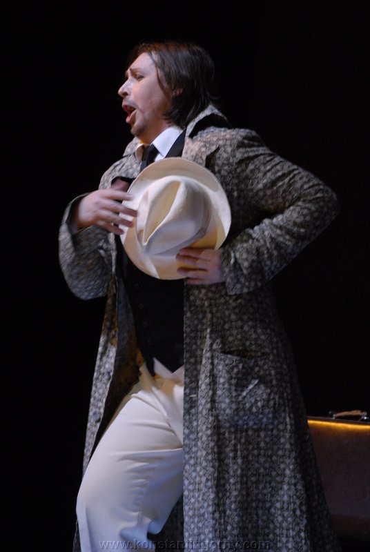 Deh, vieni alla finestra, o mio tesoro,konstantin_gorny_don_giovanni_leipzig_2009-akt2-008.JPG
