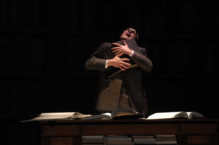 Prolog: Mauro Nicoletti (Faust)