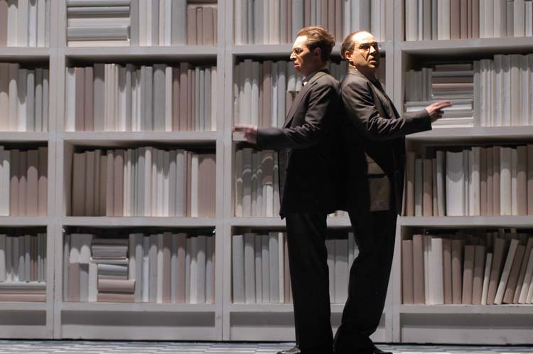 Atto I: Konstantin Gorny (Mefisto), Mauro Nicoletti (Faust)
