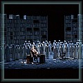 Epilog: Konstantin Gorny (Mefisto), Mauro Nicoletti (Faust), Staatsopernchor